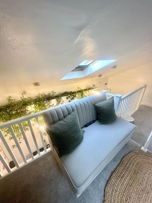 Cosy Stylish Studio Apartment Trowbridge Zewnętrze zdjęcie